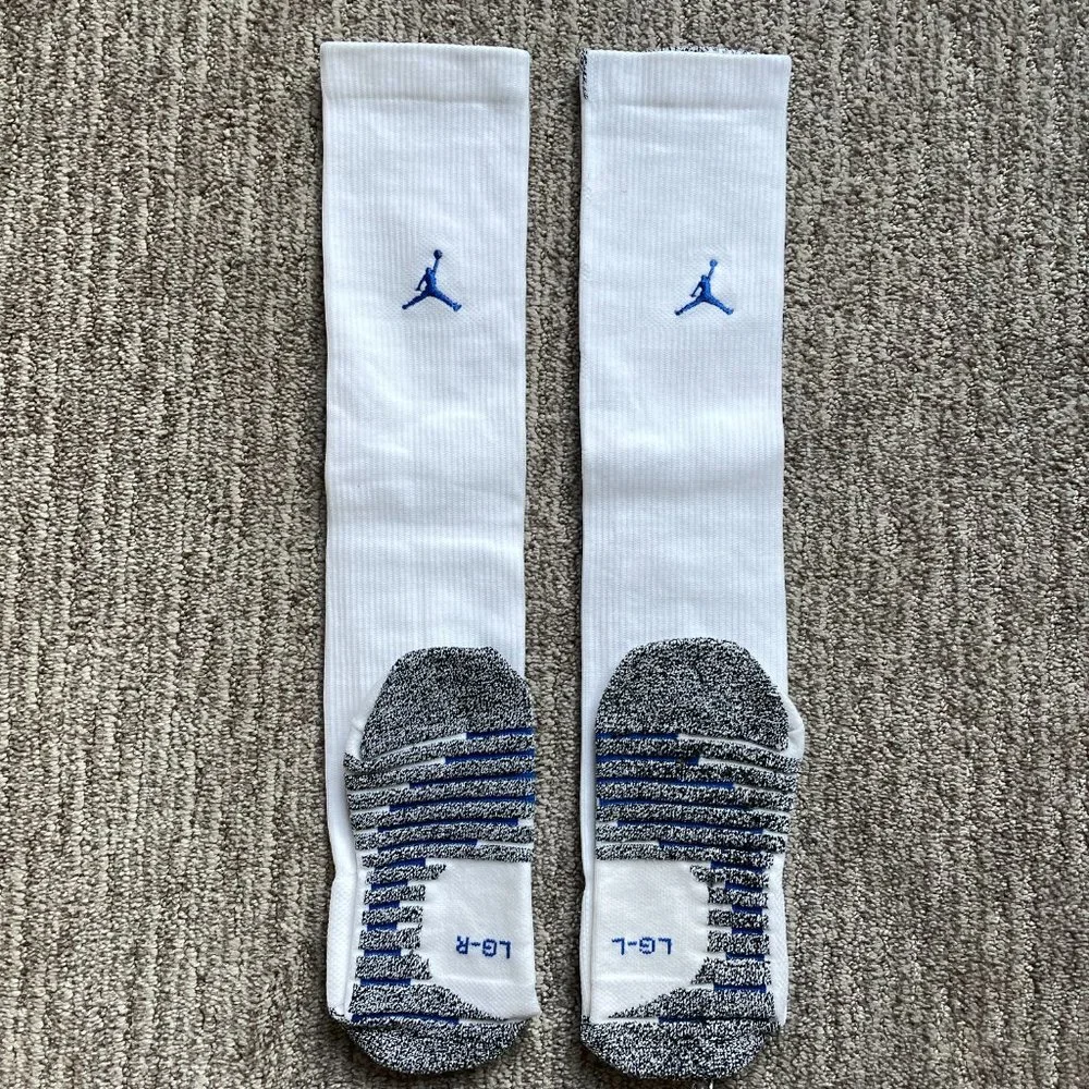 Men's XL Used Jordan Nike Grip Long Basketball Socks White Dri Fit